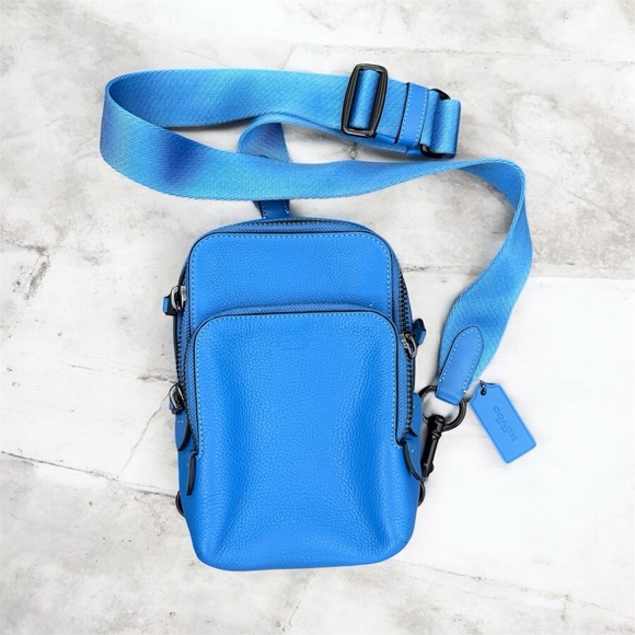 Coach Other - Coach Electric Blue Pebble Leather Gotham Pack Shoulder Belt Bag